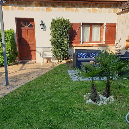 Studio A 15 Mn De Disneyland Paris Apartment Bouleurs Exterior photo